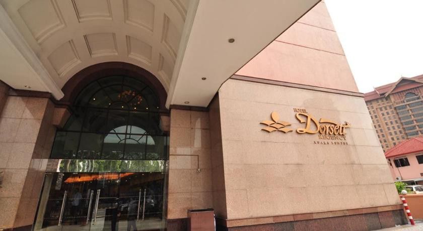 Dorsett Kuala Lumpur Hotell Exteriör bild The hotel's main entrance